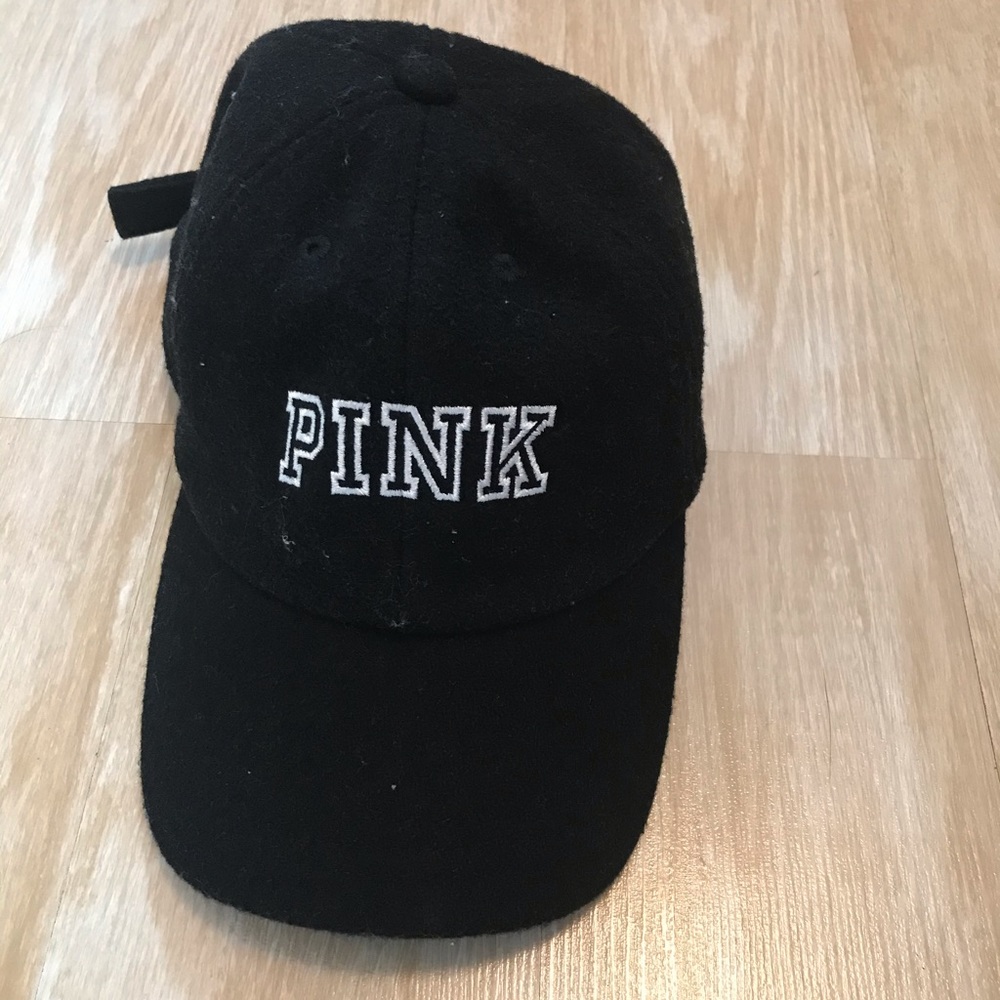VS PINK sporty hat